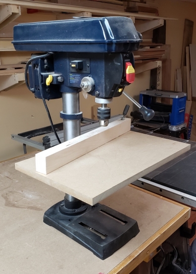 Drill Press Table with Adjustable Fence and Replaceable Insert 2018